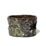 なでる子・座るおじいちゃん