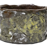 なでる子・座るおじいちゃん