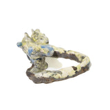 2匹の犬は噛み合う