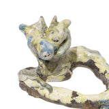 2匹の犬は噛み合う