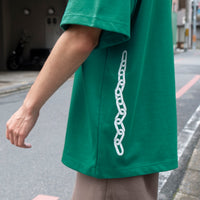 VOU CHAIN LOGO TEE (GREEN × WHITE)